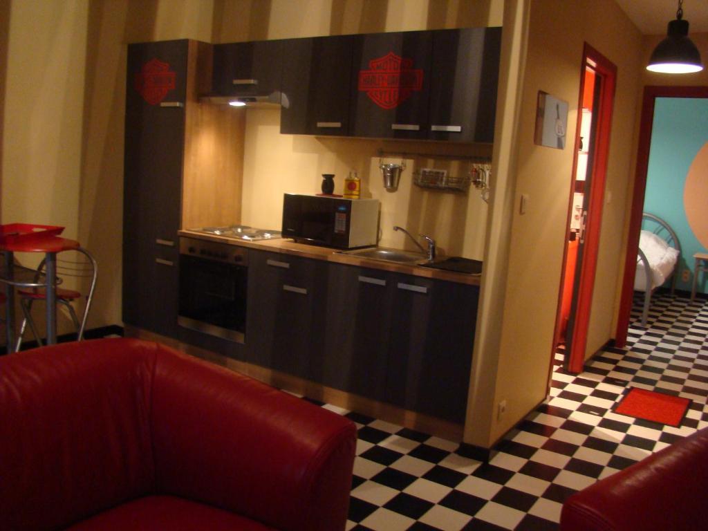 Guest House Western-City Chaudfontaine Ngoại thất bức ảnh